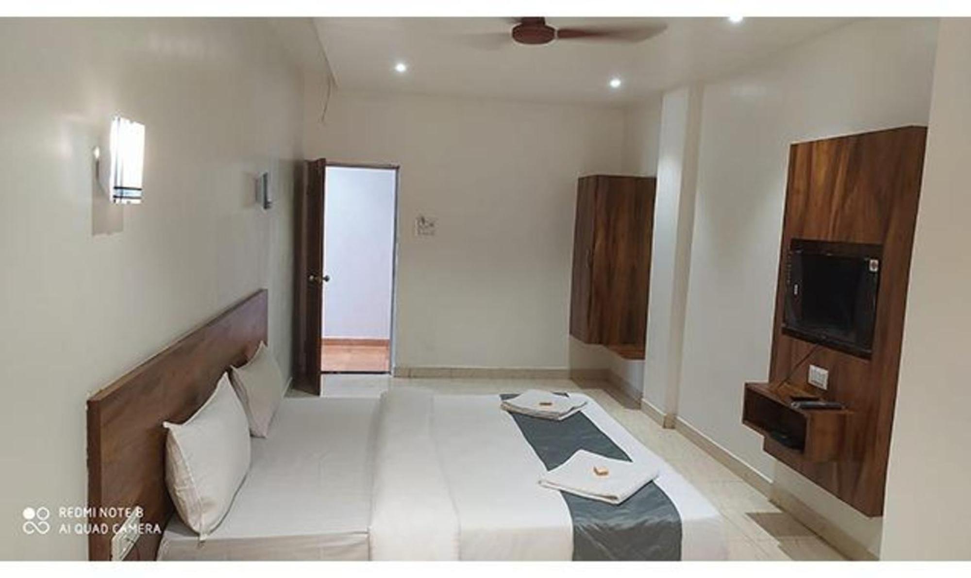 Fabhotel Omkar Pride Pune Exterior foto